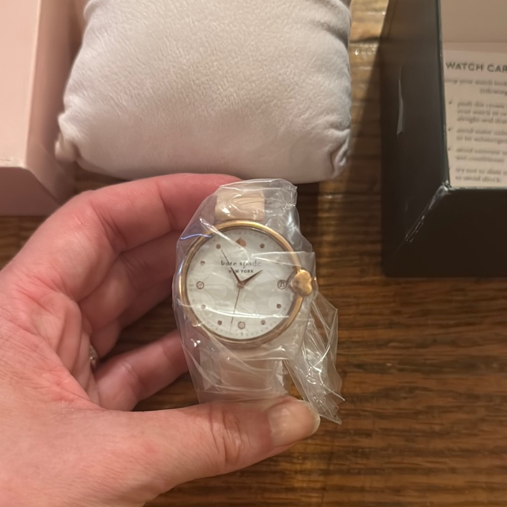 Kate Spade Gold-Trimmed White Dial Watch  NWT!